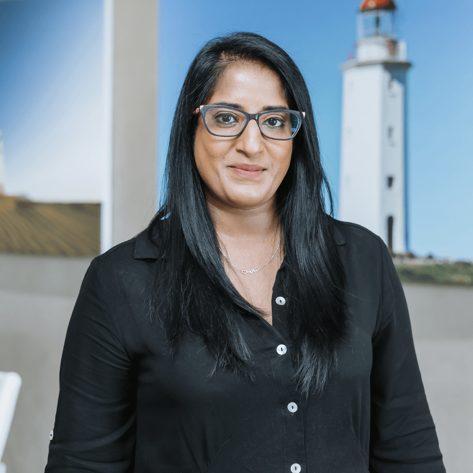 Razina Gareeb Profile Picture